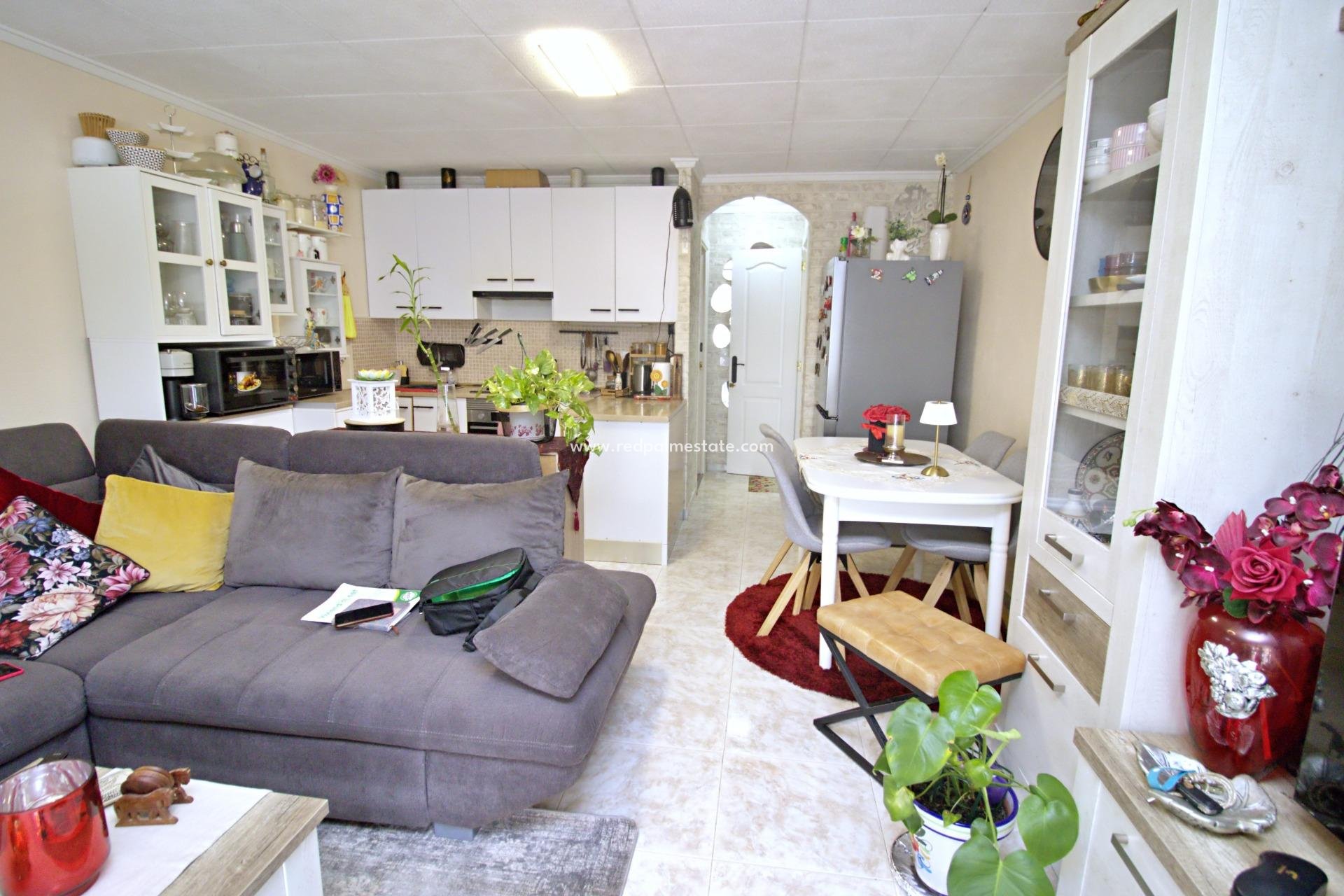 Återförsäljning - Radhus -
Torrevieja - La Siesta - El Salado -  Torreta