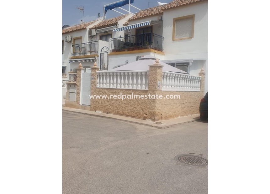 Återförsäljning - Radhus -
Torrevieja - La Siesta - El Salado - Torreta