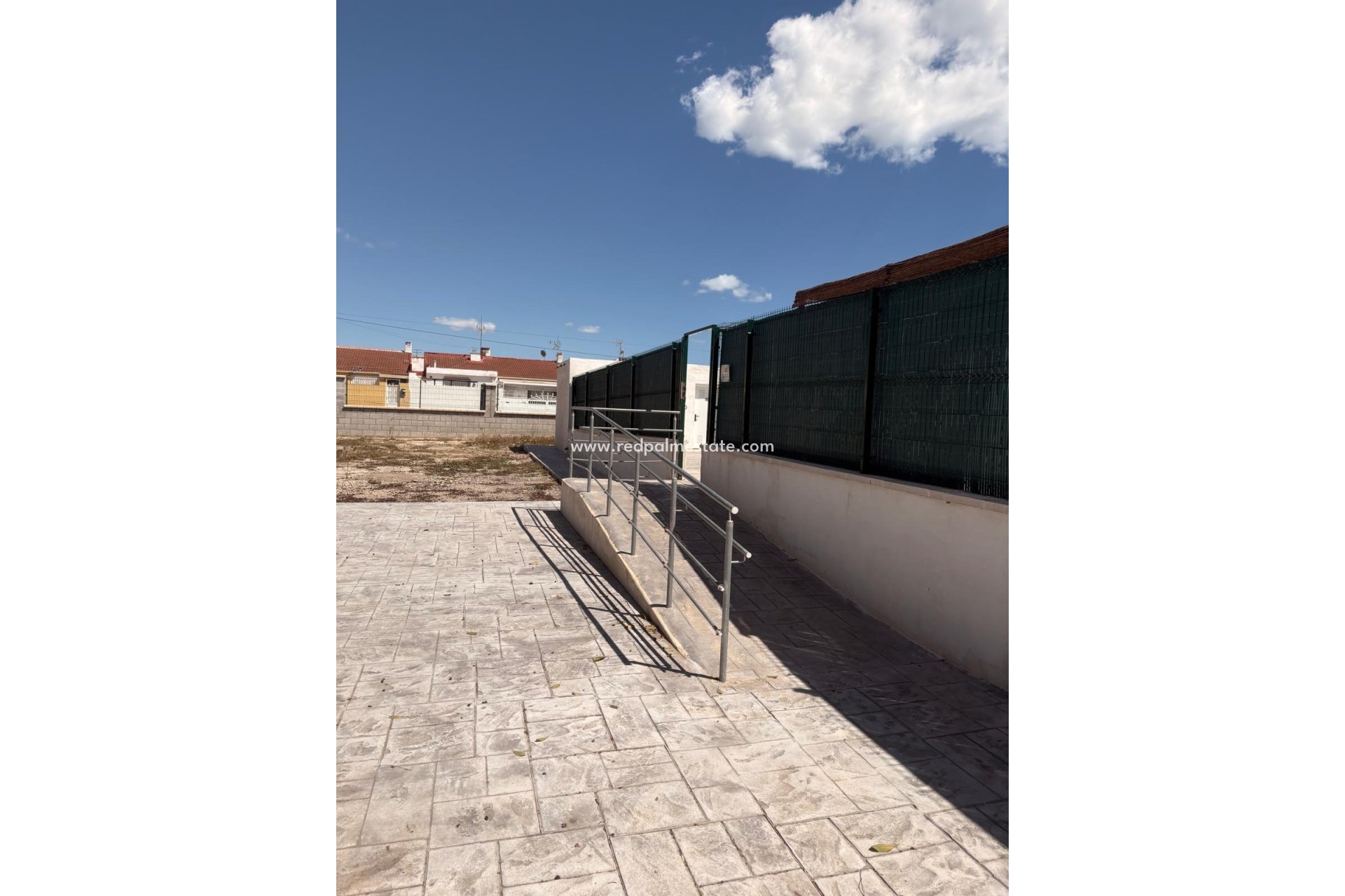 Återförsäljning - Radhus -
Torrevieja - La Siesta - El Salado -  Torreta