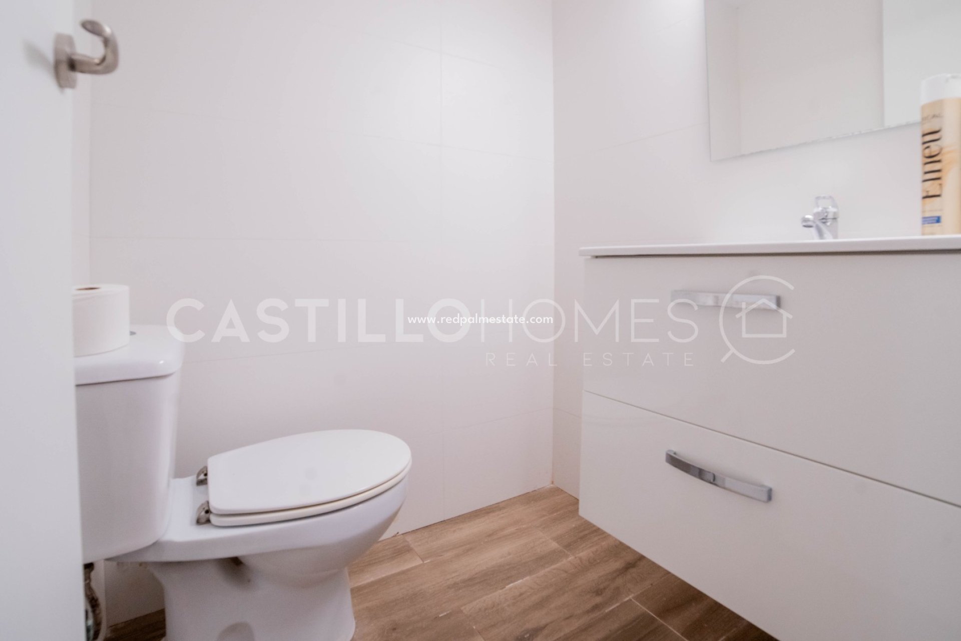 Återförsäljning - Radhus -
Torrevieja - La Siesta - El Salado -  Torreta