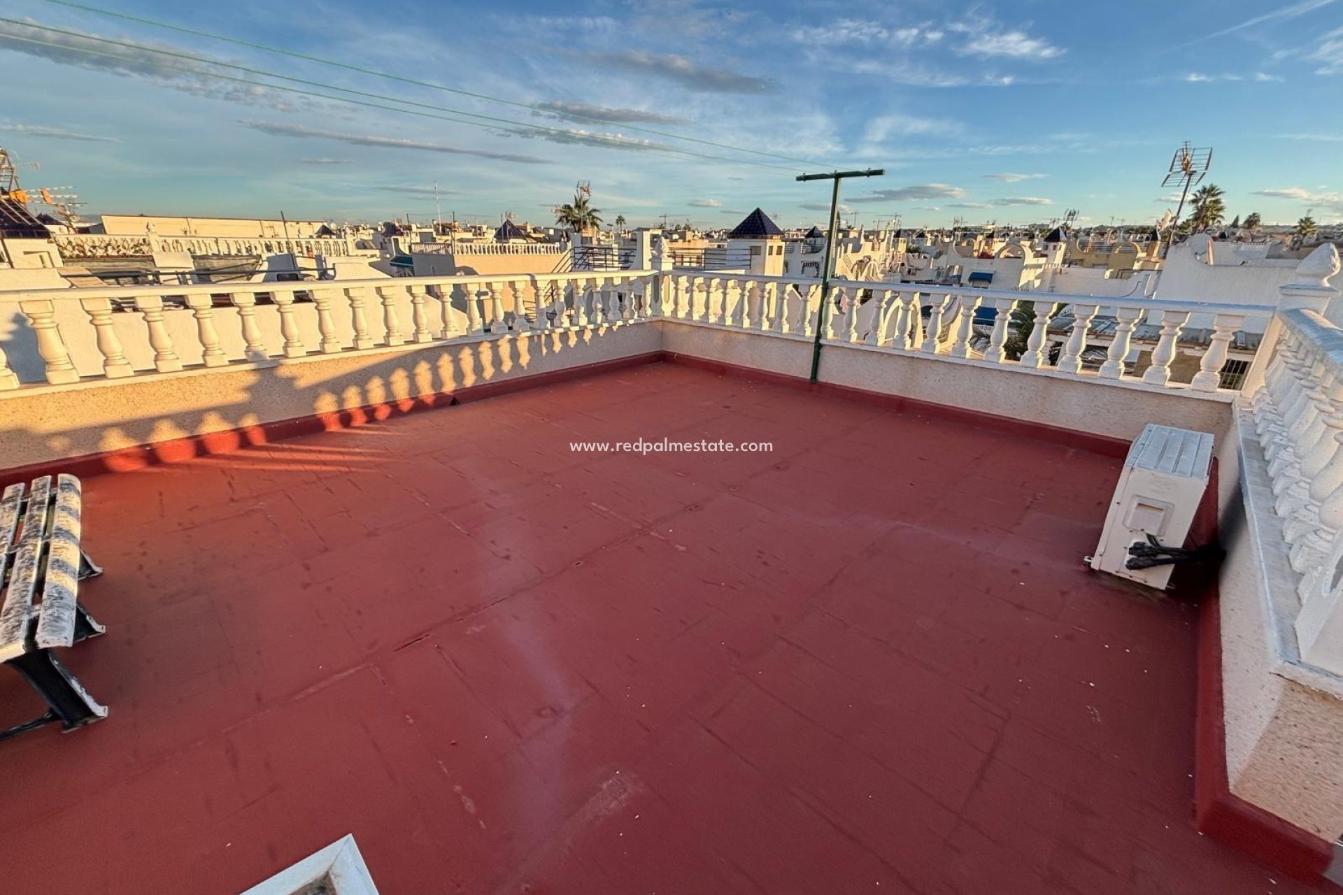 Återförsäljning - Radhus -
Torrevieja - La Siesta - El Salado -  Torreta