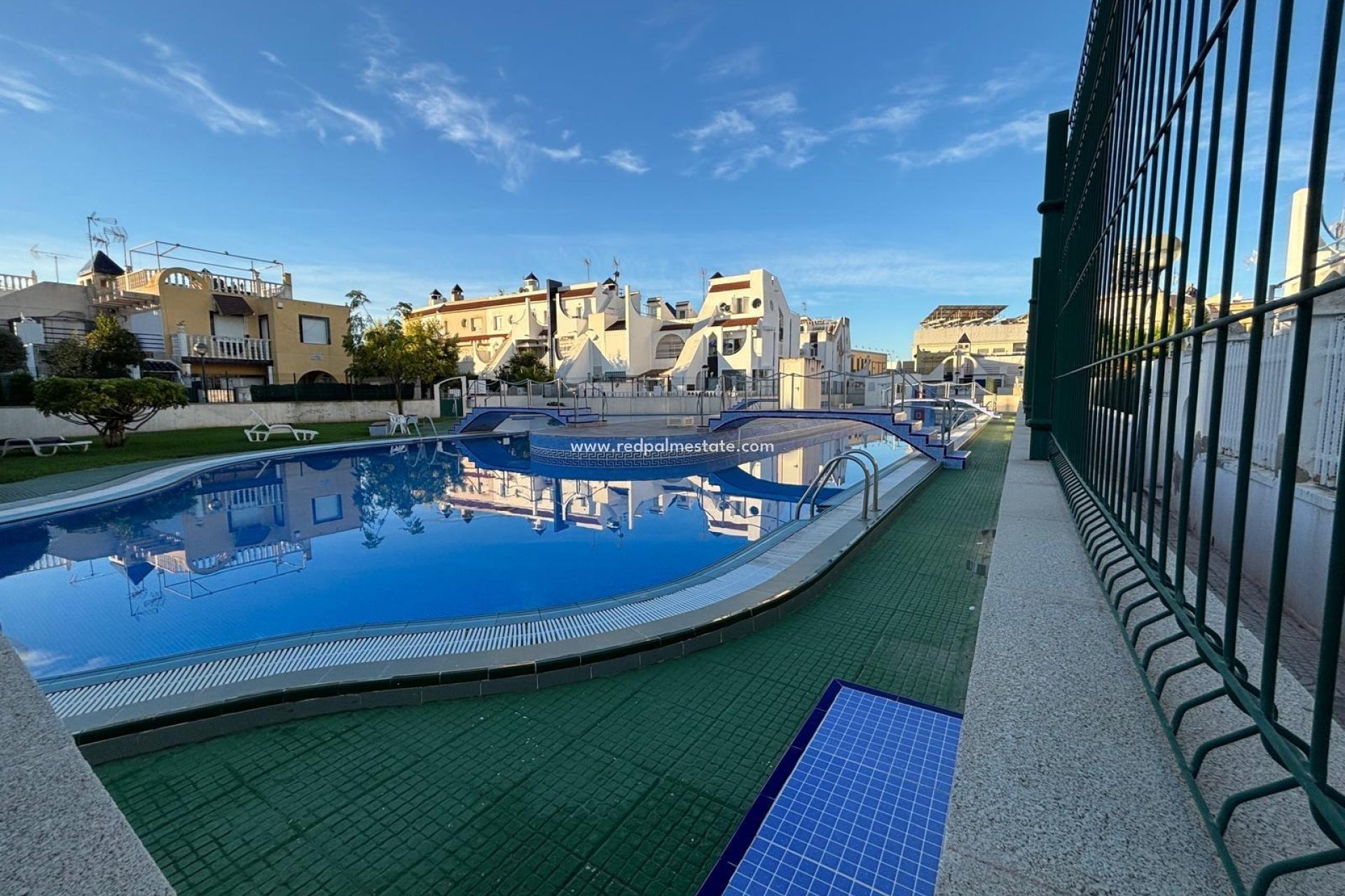 Återförsäljning - Radhus -
Torrevieja - La Siesta - El Salado -  Torreta