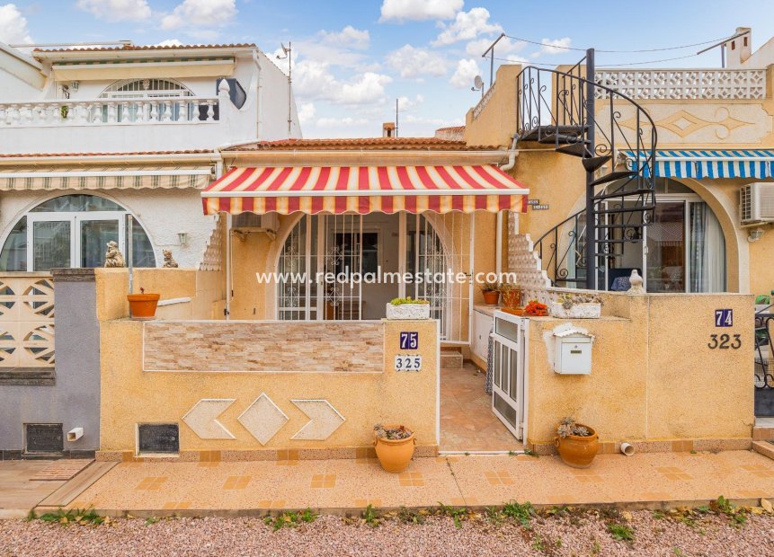 Återförsäljning - Radhus -
Torrevieja - La Siesta - El Salado -  Torreta