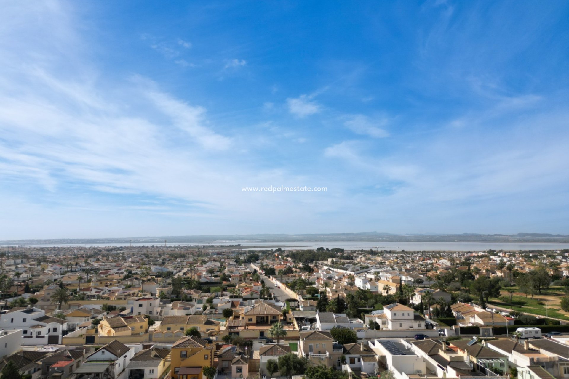 Återförsäljning - Radhus -
Torrevieja - La Siesta - El Salado -  Torreta