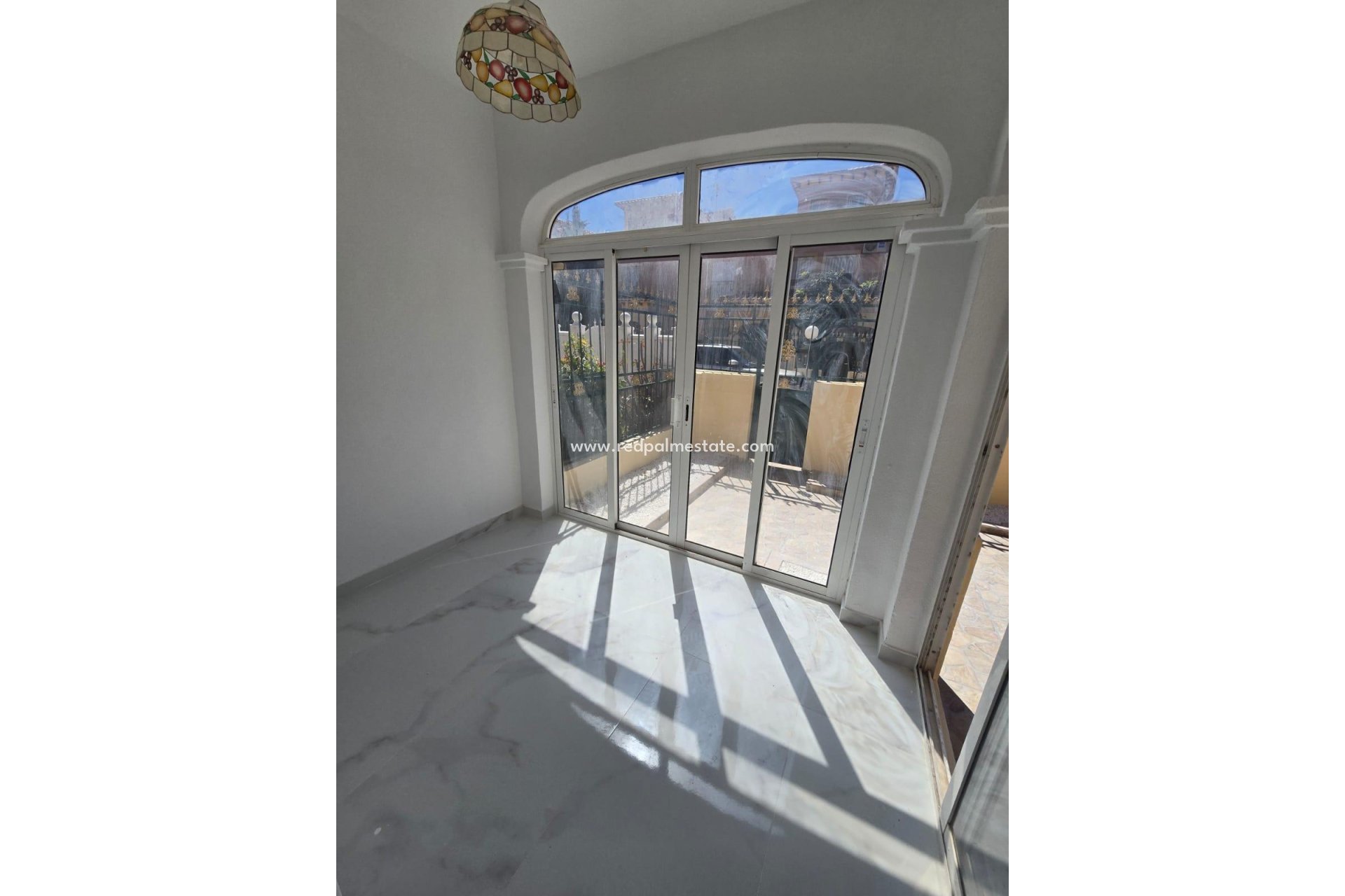 Återförsäljning - Radhus -
Torrevieja - La Siesta - El Salado - Torreta