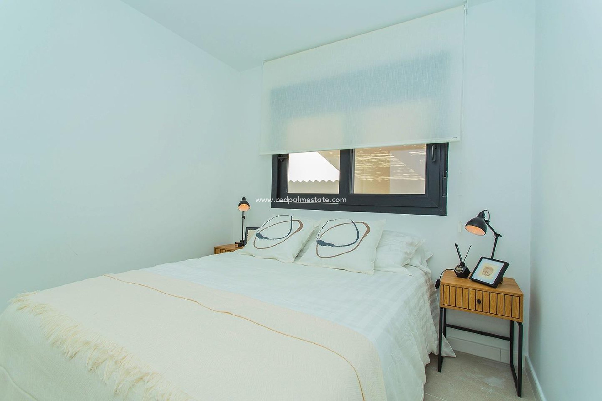 Återförsäljning - Radhus -
Torrevieja - La Siesta - El Salado - Torreta