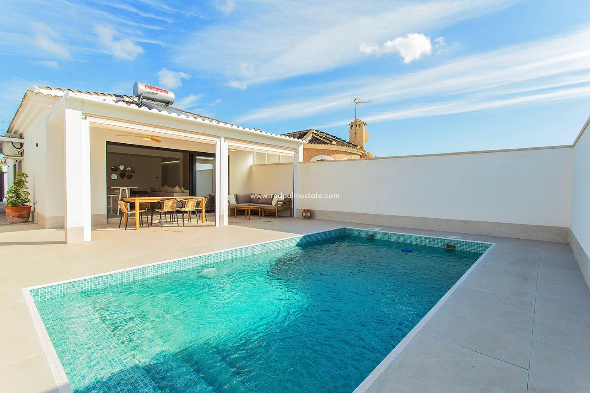 Återförsäljning - Radhus -
Torrevieja - La Siesta - El Salado - Torreta