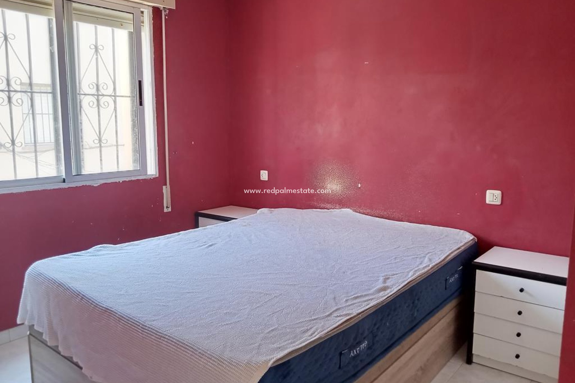 Återförsäljning - Radhus -
Torrevieja - La Siesta - El Salado -  Torreta