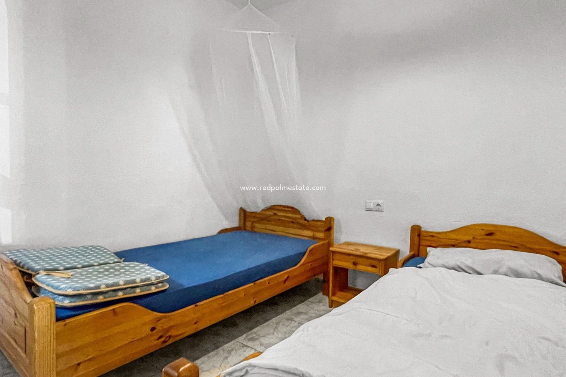 Återförsäljning - Radhus -
Torrevieja - La Siesta - El Salado - Torreta