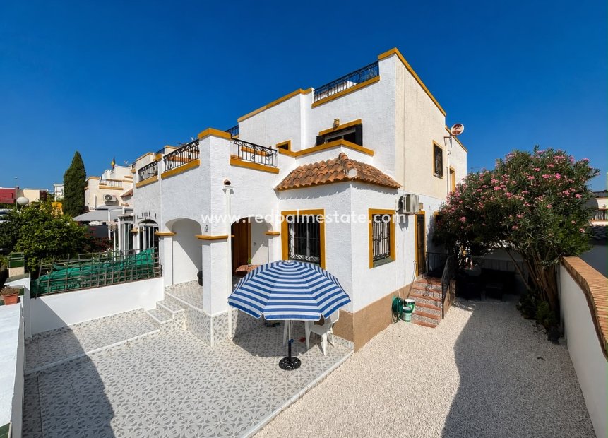 Återförsäljning - Radhus -
Torrevieja - Los Altos