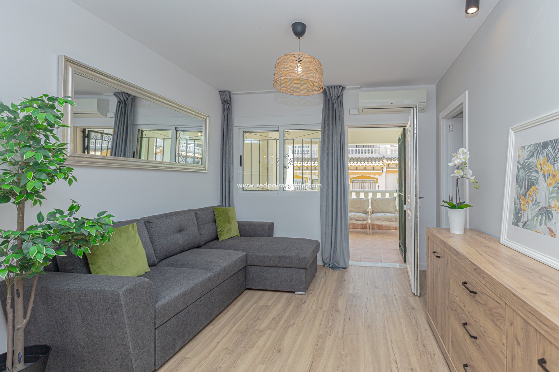 Återförsäljning - Radhus -
Torrevieja - Los Altos