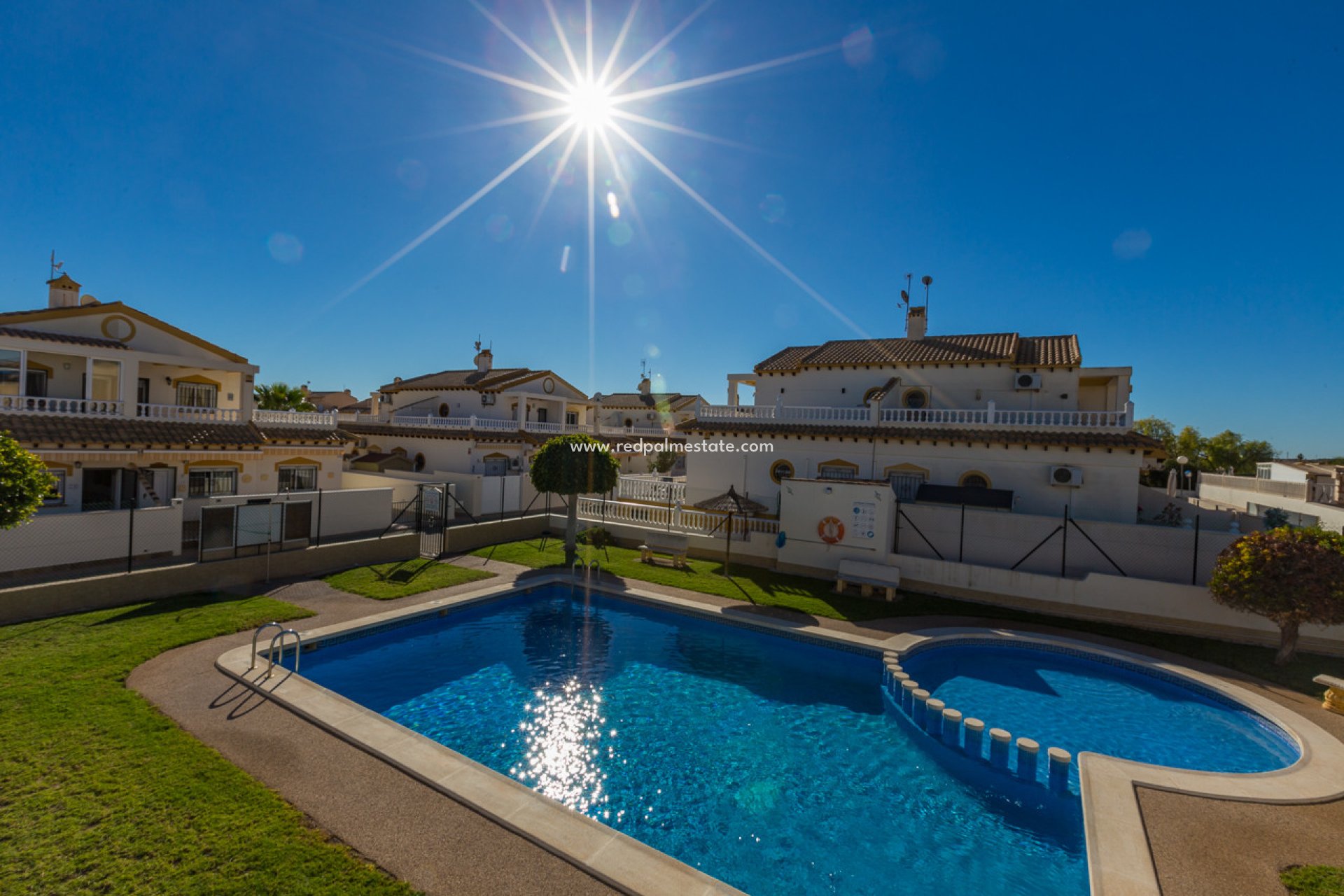 Återförsäljning - Radhus -
Torrevieja - Los Altos