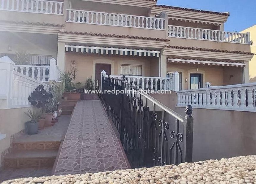 Återförsäljning - Radhus -
Torrevieja - Los Altos