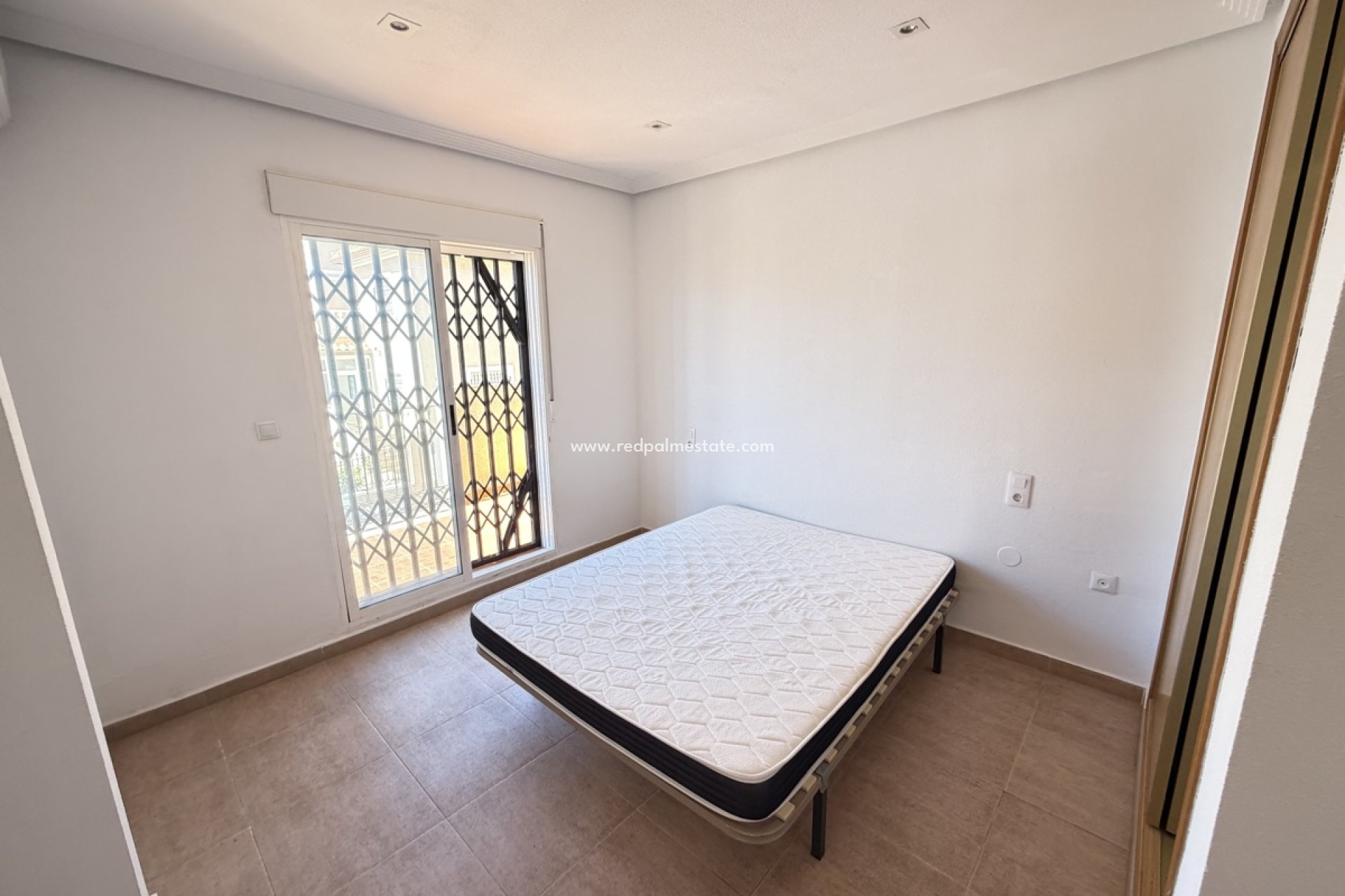 Återförsäljning - Radhus -
Torrevieja - Los Altos