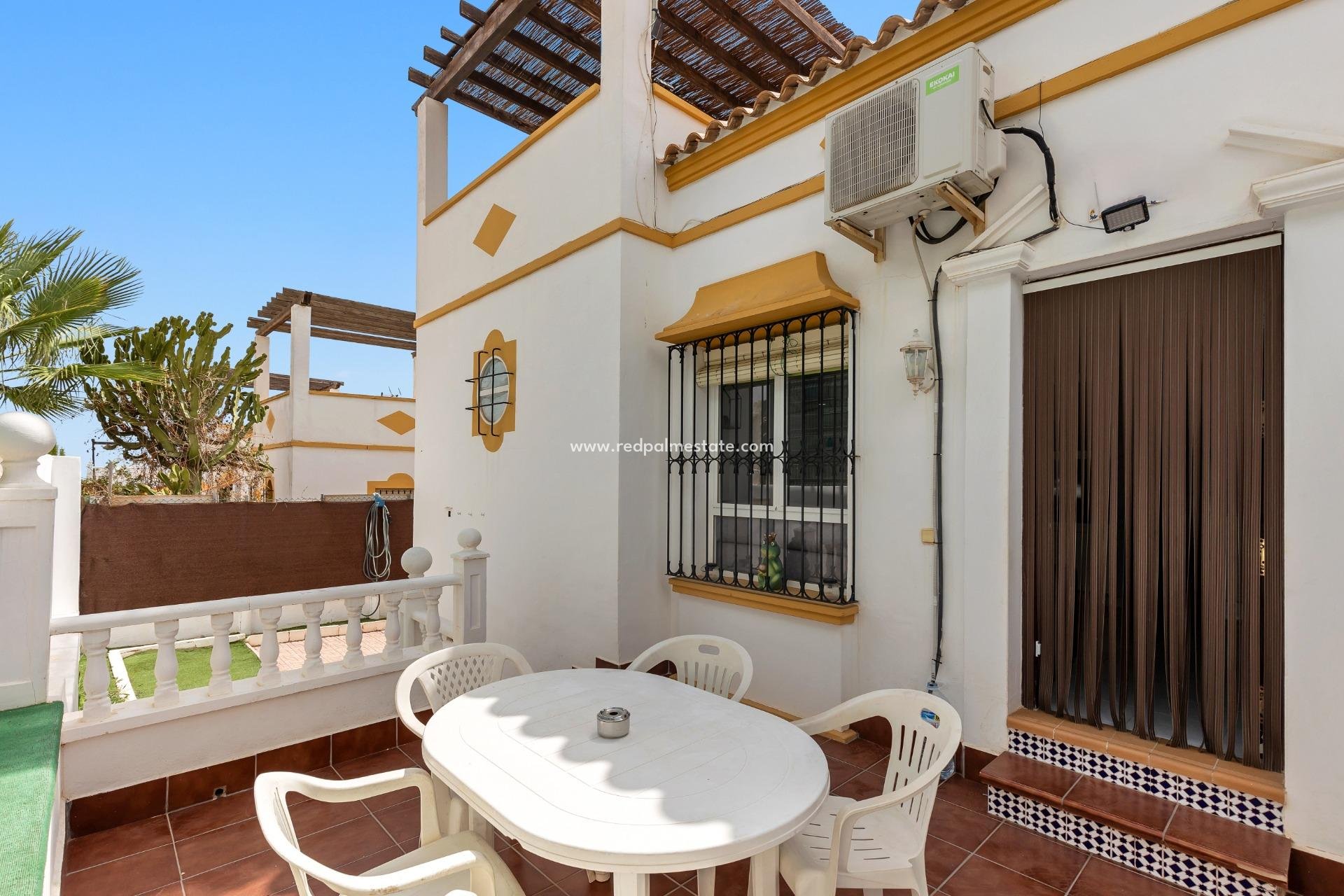 Återförsäljning - Radhus -
Torrevieja - Los Balcones - Los Altos del Edén