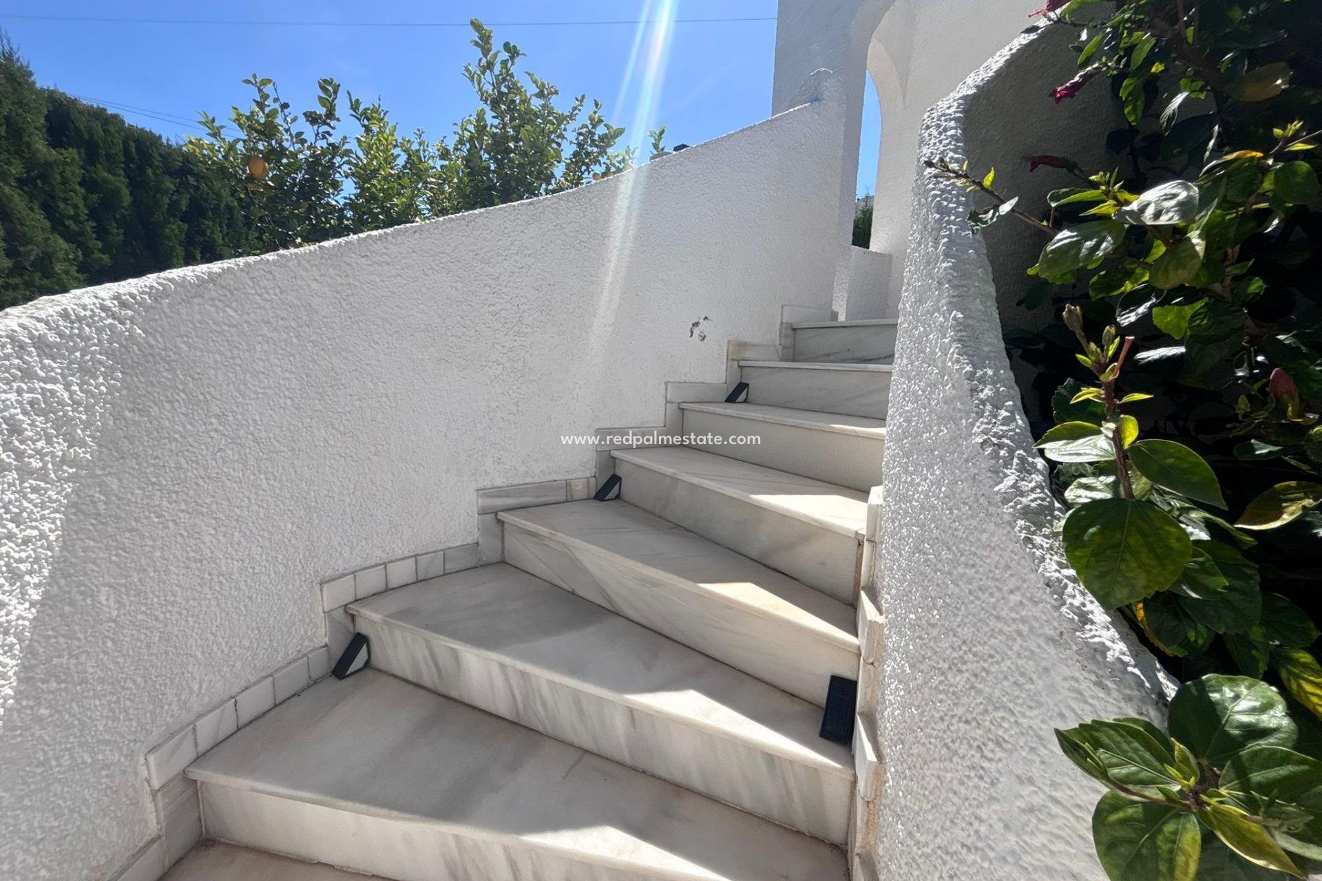Återförsäljning - Radhus -
Torrevieja - Los balcones