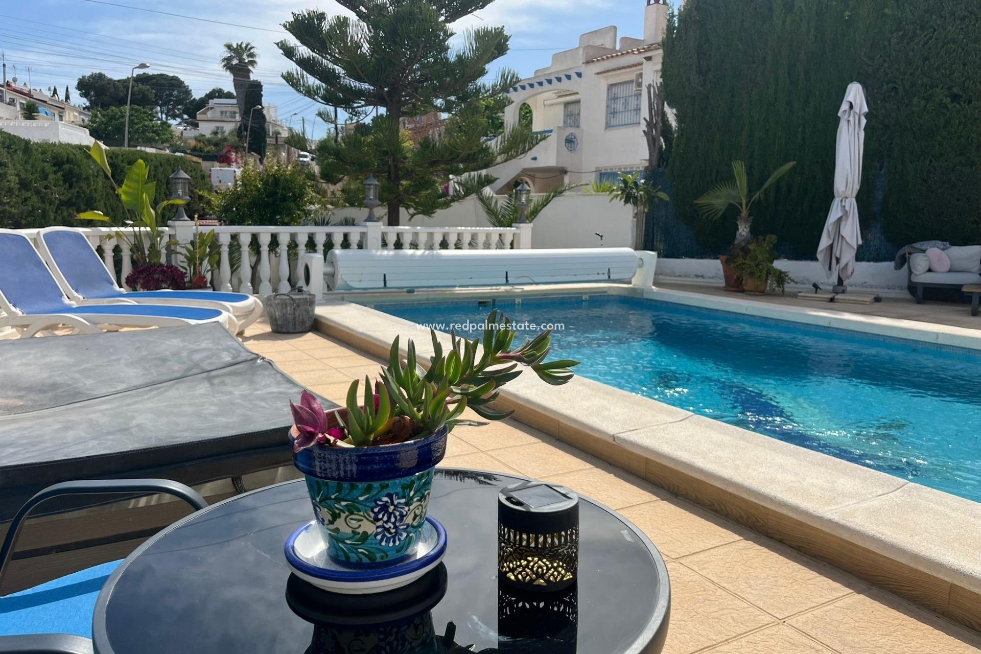 Återförsäljning - Radhus -
Torrevieja - Los balcones