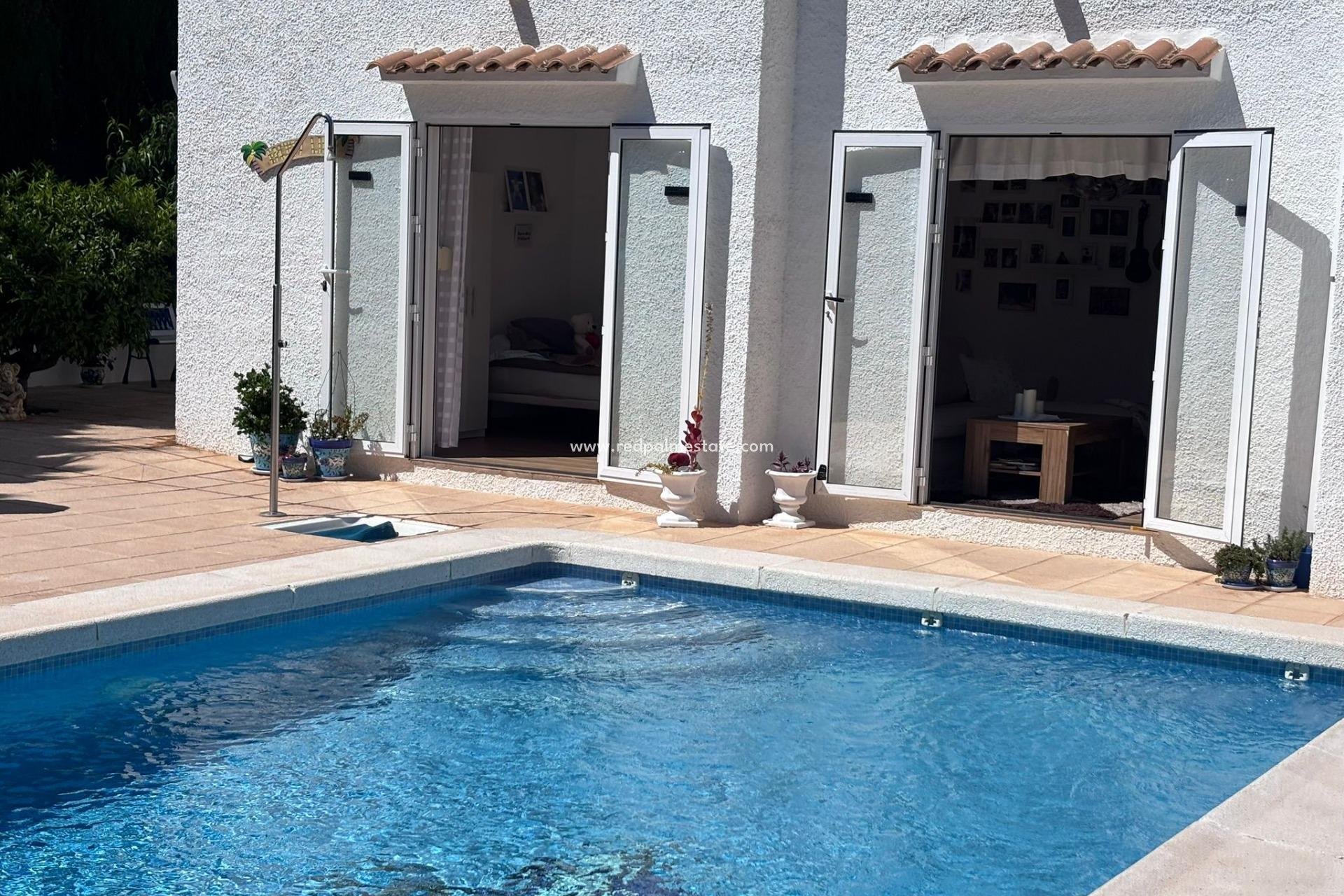 Återförsäljning - Radhus -
Torrevieja - Los balcones