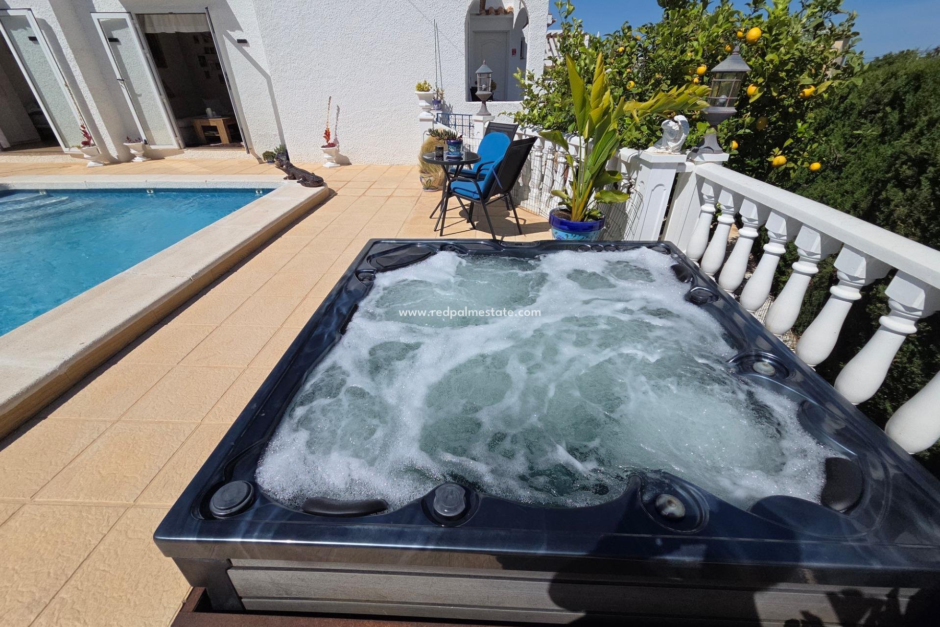 Återförsäljning - Radhus -
Torrevieja - Los balcones