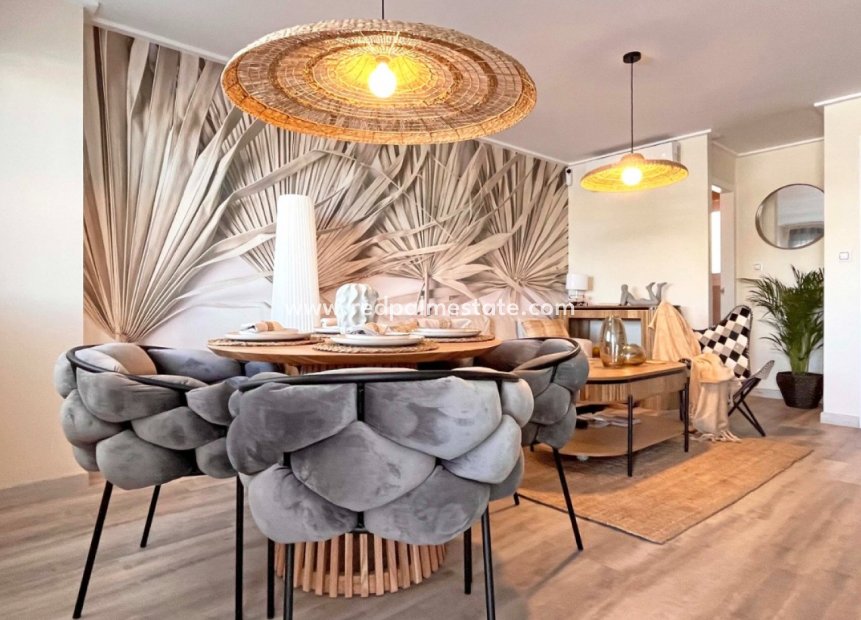 Återförsäljning - Radhus -
Torrevieja - Los balcones