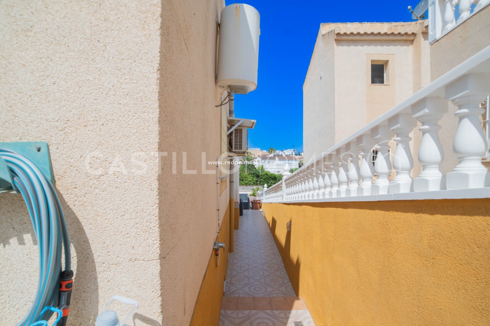 Återförsäljning - Radhus -
Torrevieja - Los balcones
