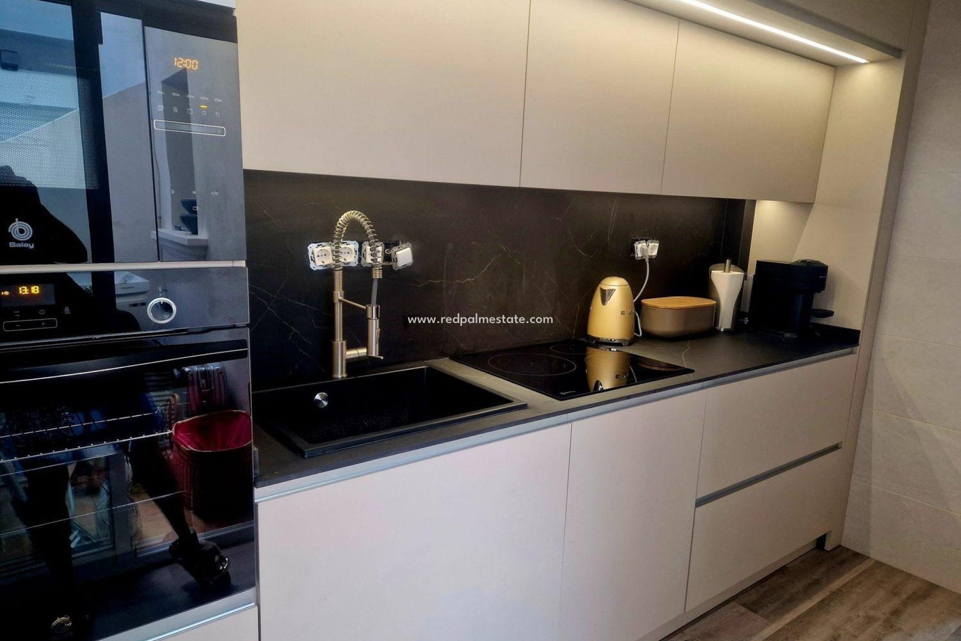 Återförsäljning - Radhus -
Torrevieja - Los balcones