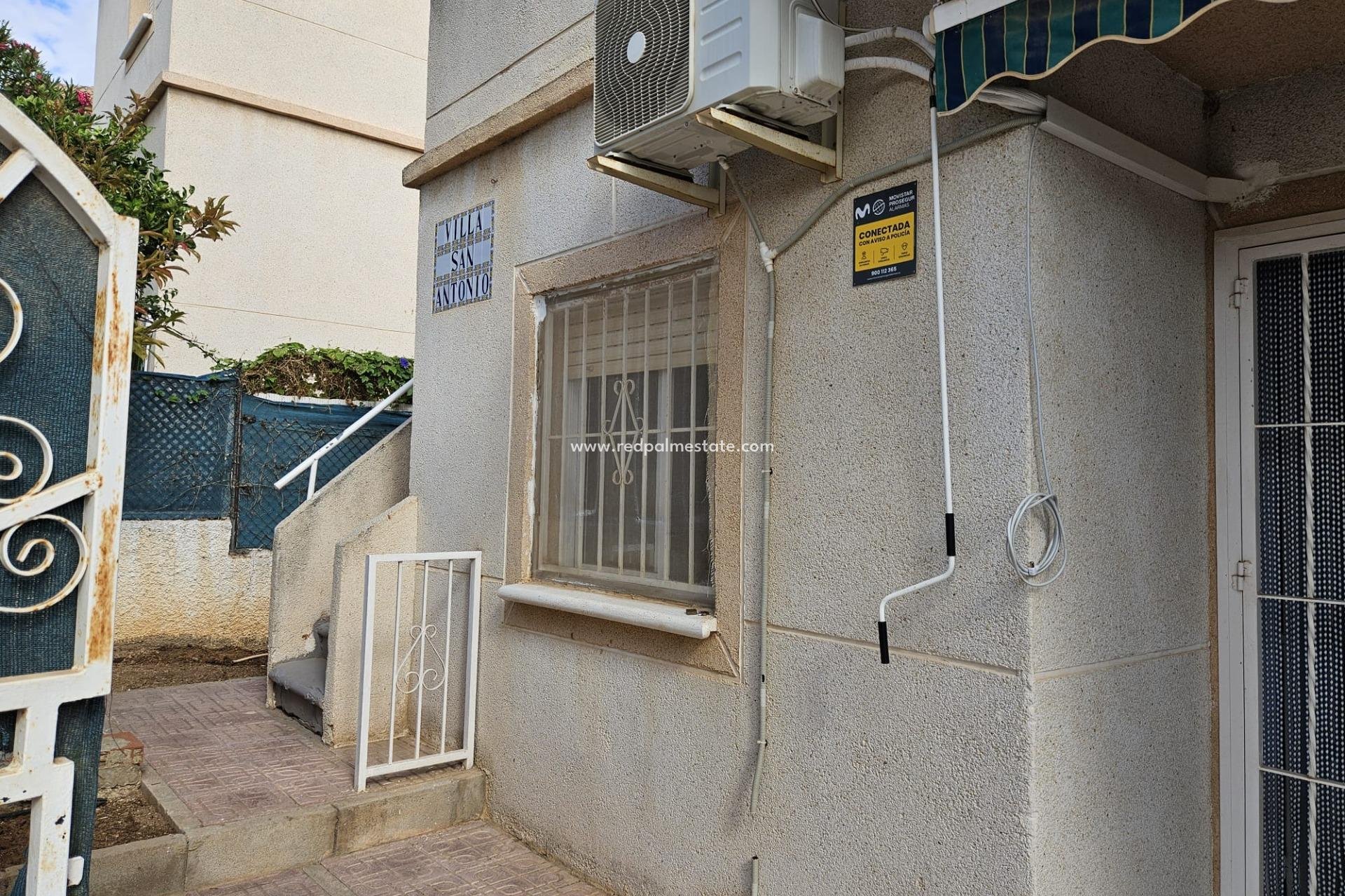 Återförsäljning - Radhus -
Torrevieja - Los balcones