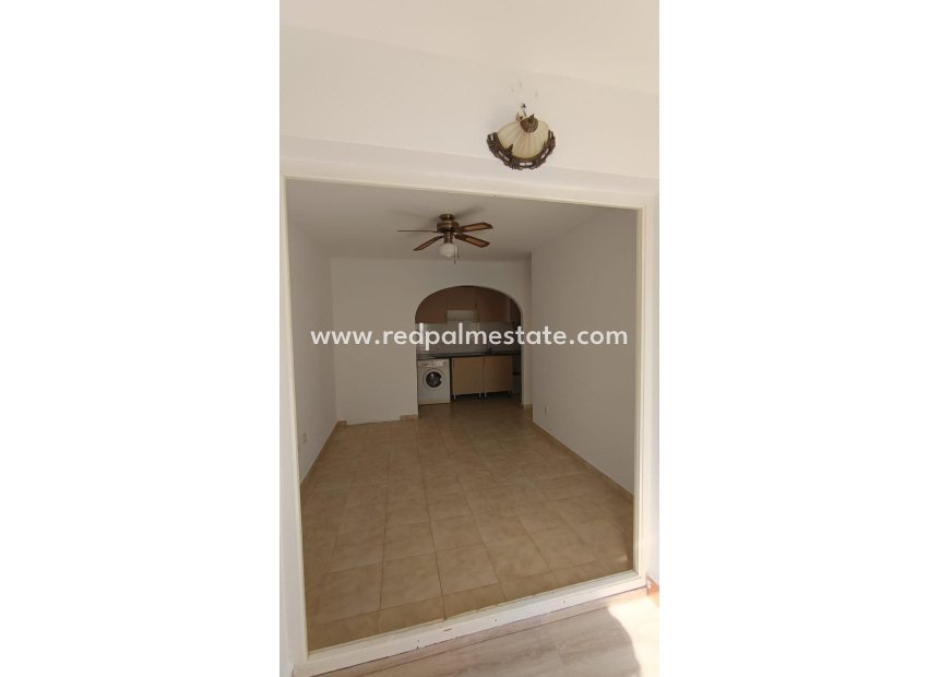 Återförsäljning - Radhus -
Torrevieja - Los balcones