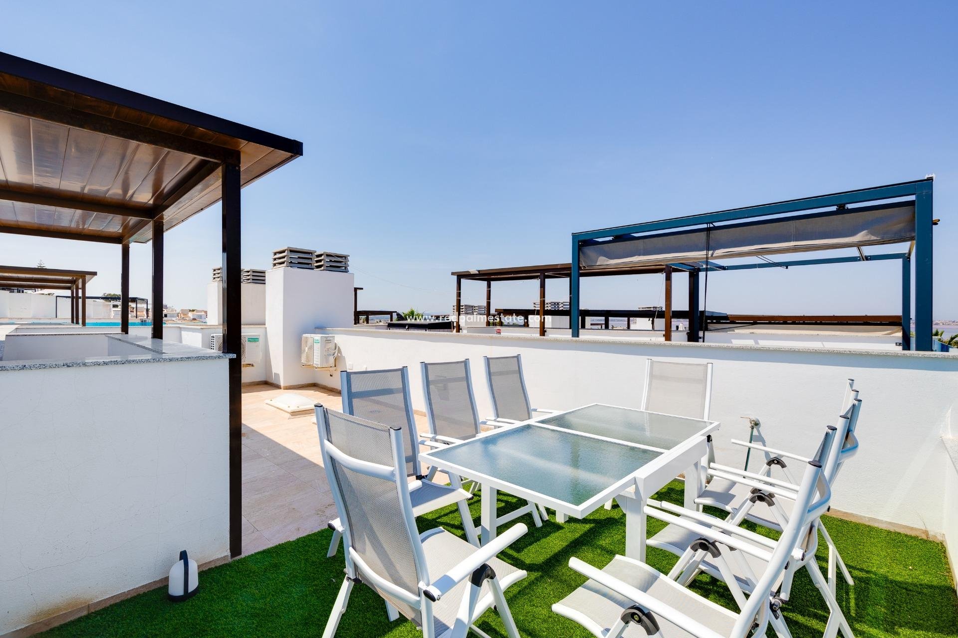 Återförsäljning - Radhus -
Torrevieja - Los balcones