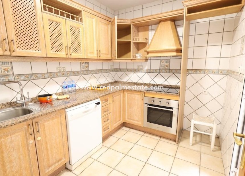 Återförsäljning - Radhus -
Torrevieja - Los balcones