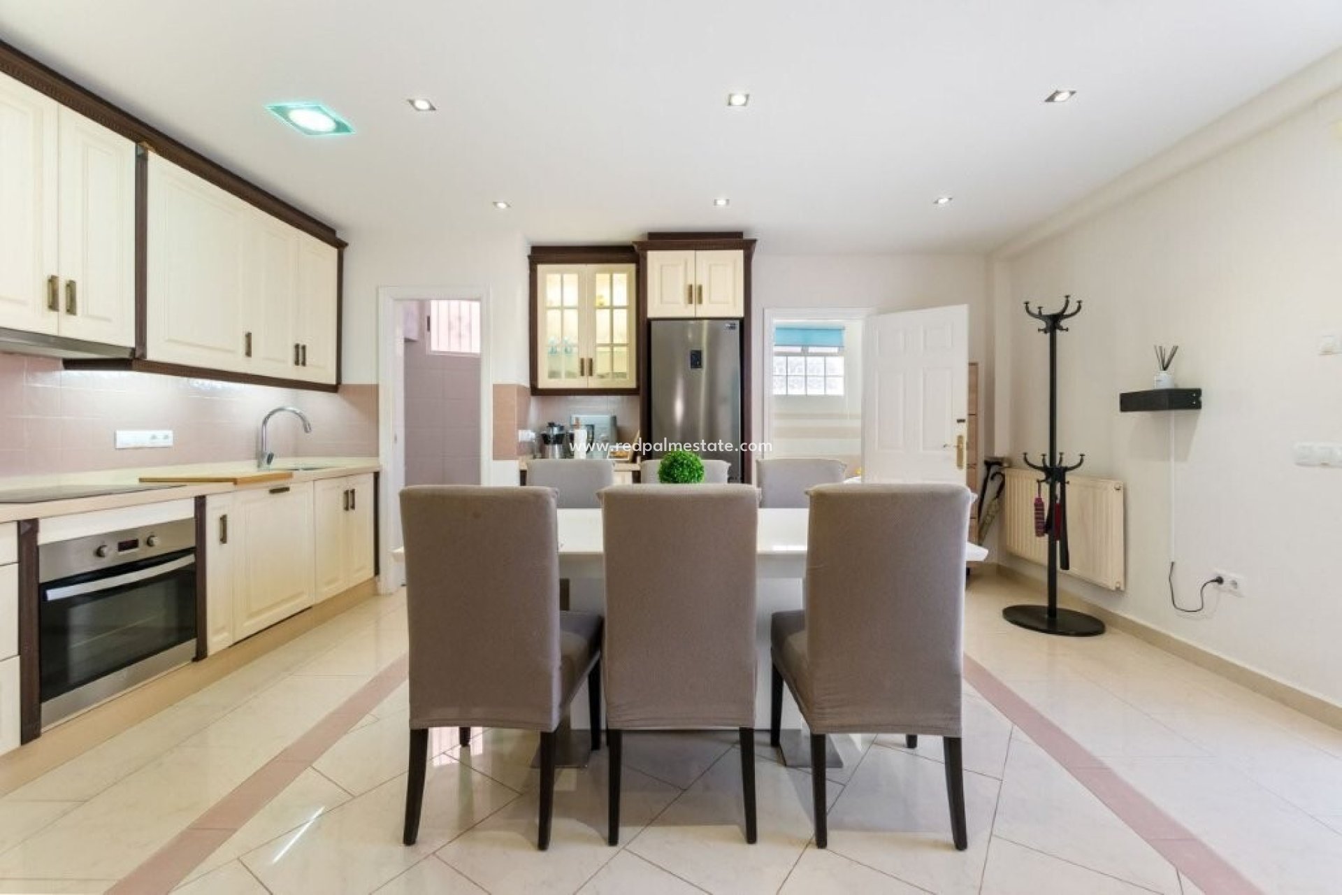 Återförsäljning - Radhus -
Torrevieja - Los Frutales/ La Rosaleda