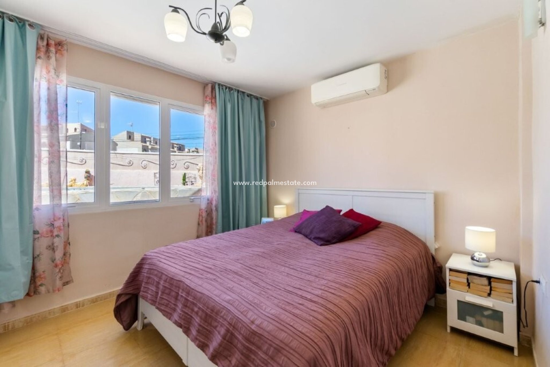 Återförsäljning - Radhus -
Torrevieja - Los Frutales/ La Rosaleda