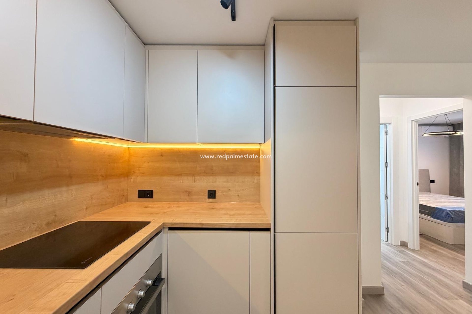 Återförsäljning - Radhus -
Torrevieja - Miramar - Torre Del Moro