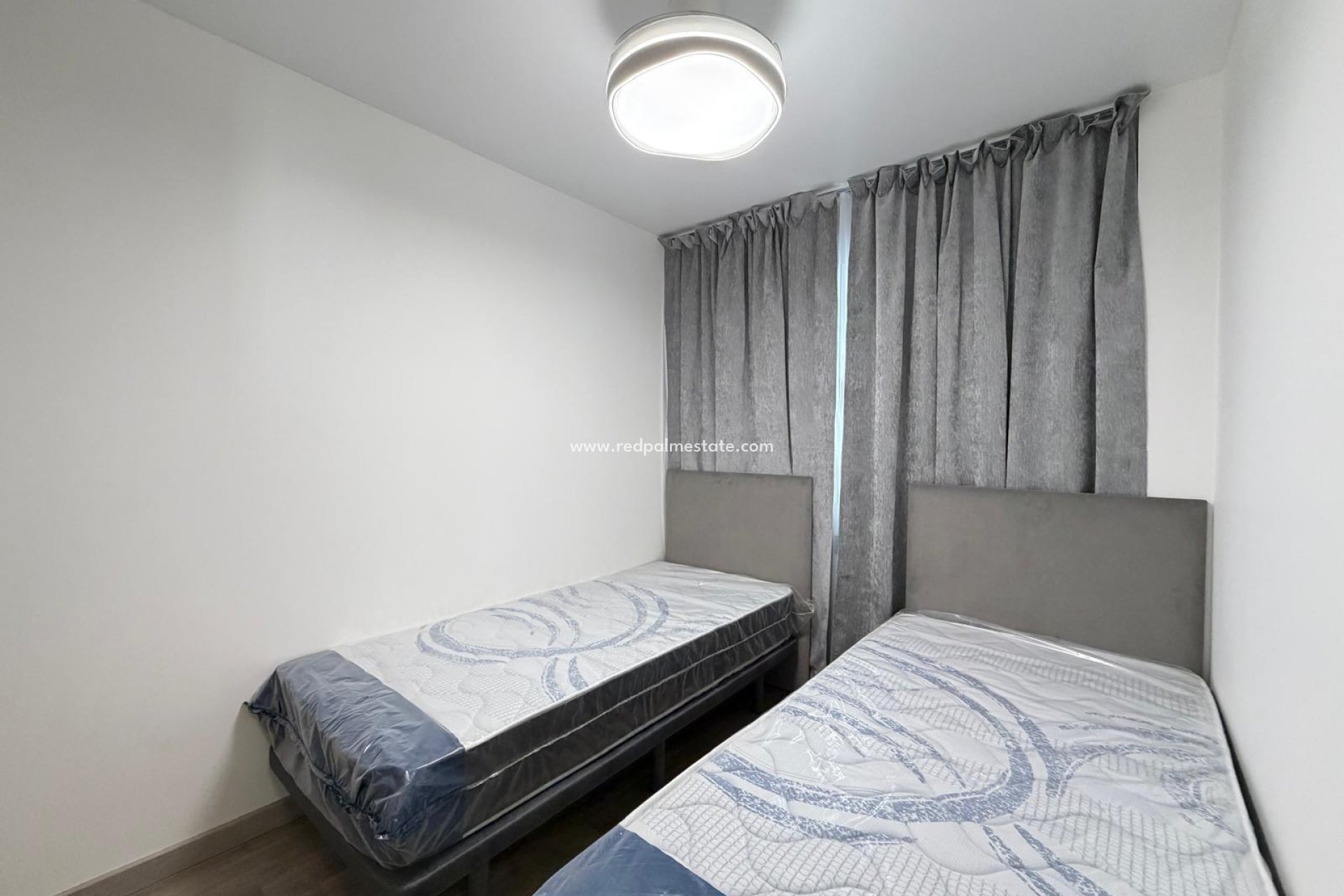 Återförsäljning - Radhus -
Torrevieja - Miramar - Torre Del Moro