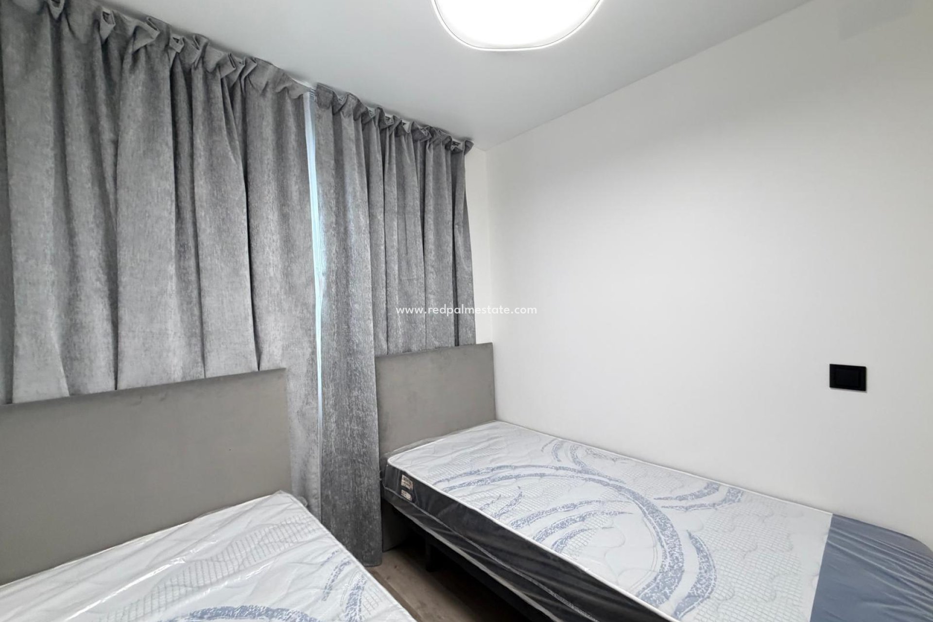 Återförsäljning - Radhus -
Torrevieja - Miramar - Torre Del Moro