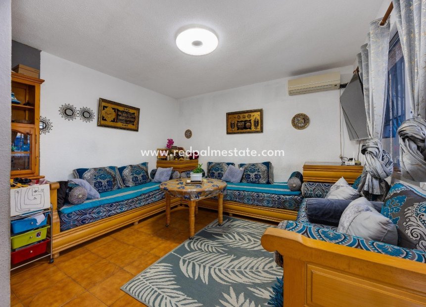 Återförsäljning - Radhus -
Torrevieja - Nueva Torrevieja - Aguas Nuevas