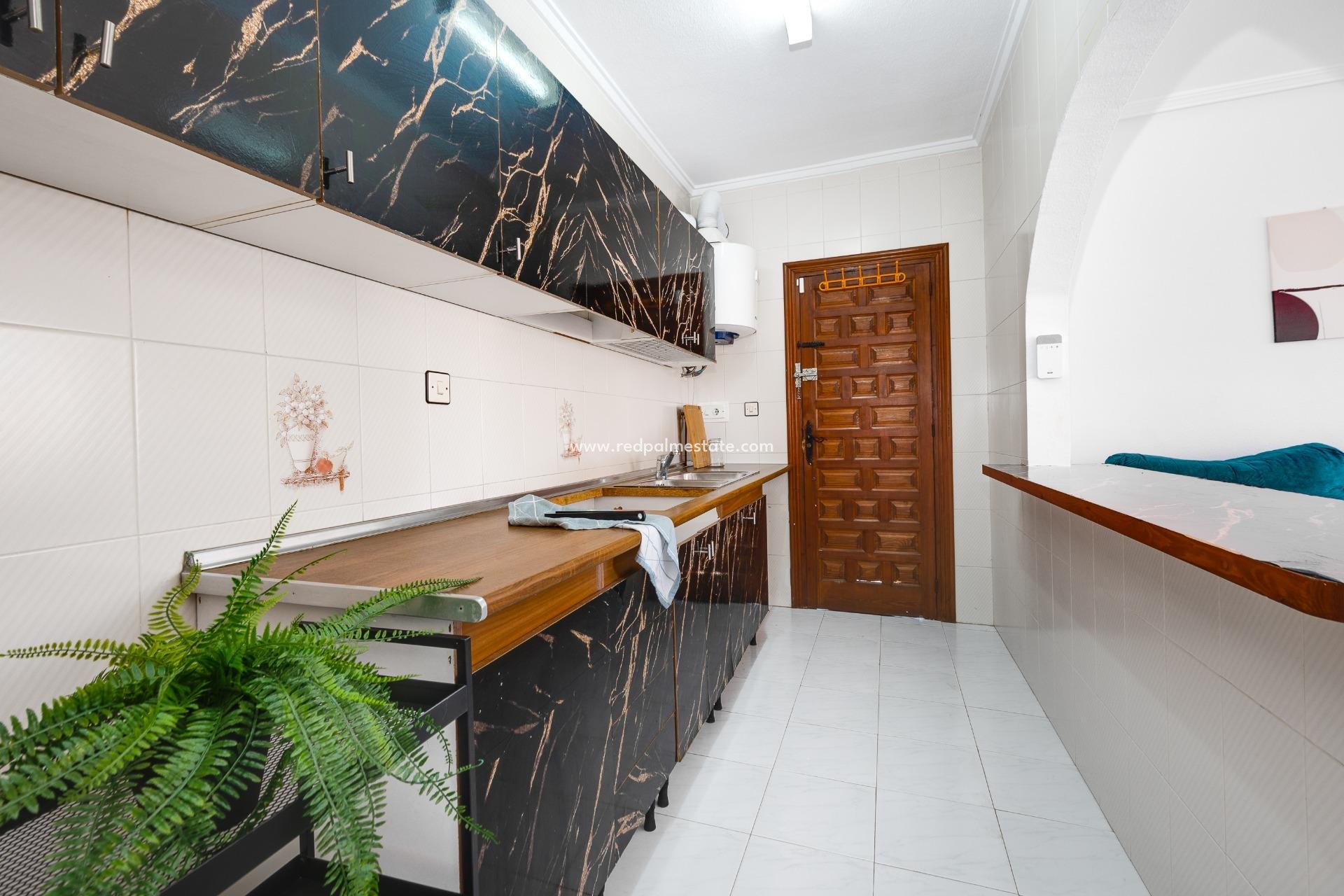 Återförsäljning - Radhus -
Torrevieja - Nueva Torrevieja - Aguas Nuevas