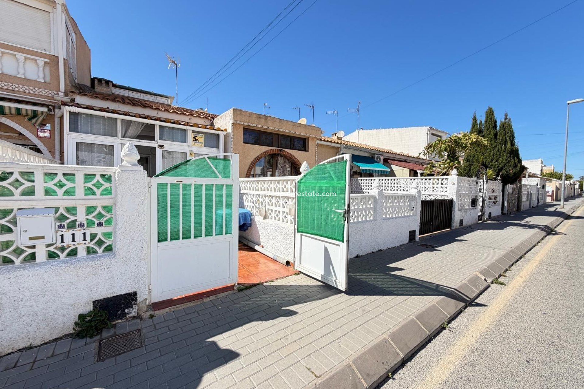 Återförsäljning - Radhus -
Torrevieja - Nueva Torrevieja - Aguas Nuevas