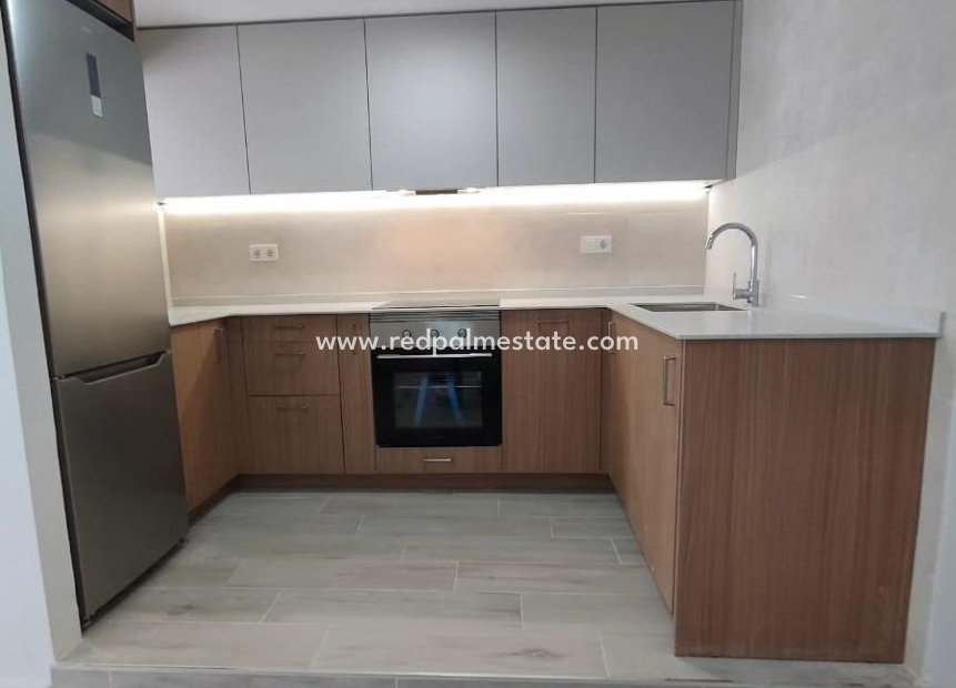 Återförsäljning - Radhus -
Torrevieja - Nueva Torrevieja - Aguas Nuevas
