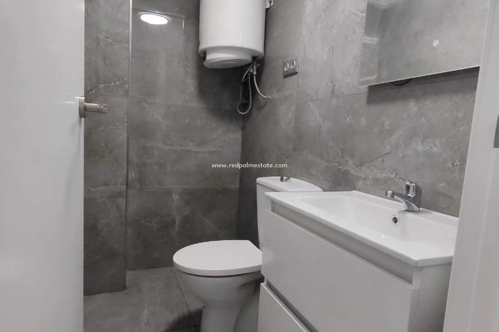 Återförsäljning - Radhus -
Torrevieja - Nueva Torrevieja - Aguas Nuevas