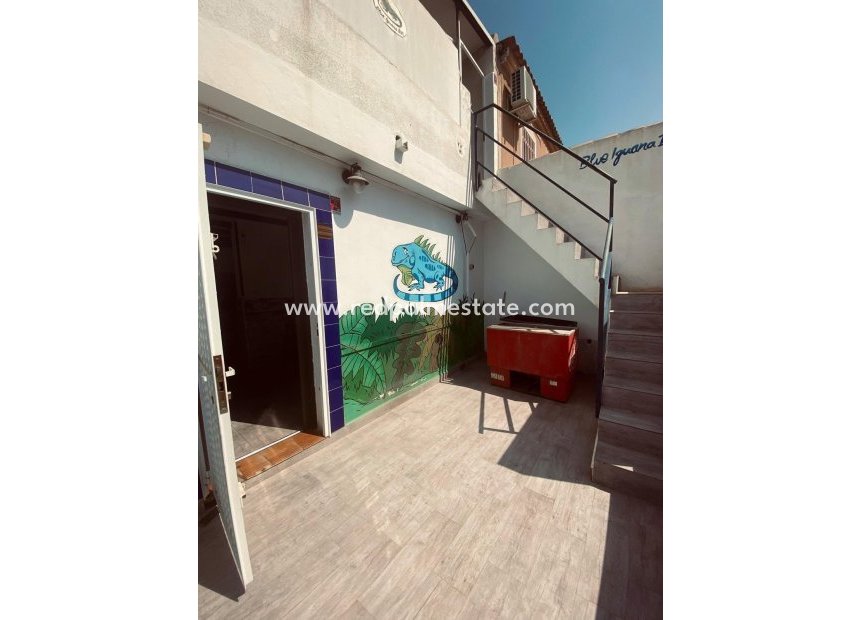 Återförsäljning - Radhus -
Torrevieja - Parque Acuático - Sector 25