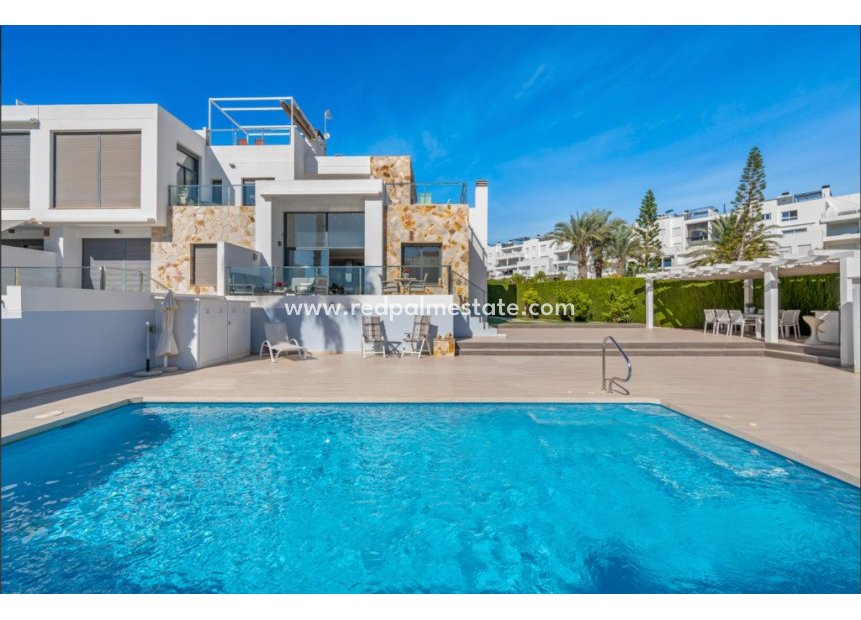 Återförsäljning - Radhus -
Torrevieja - Punta prima