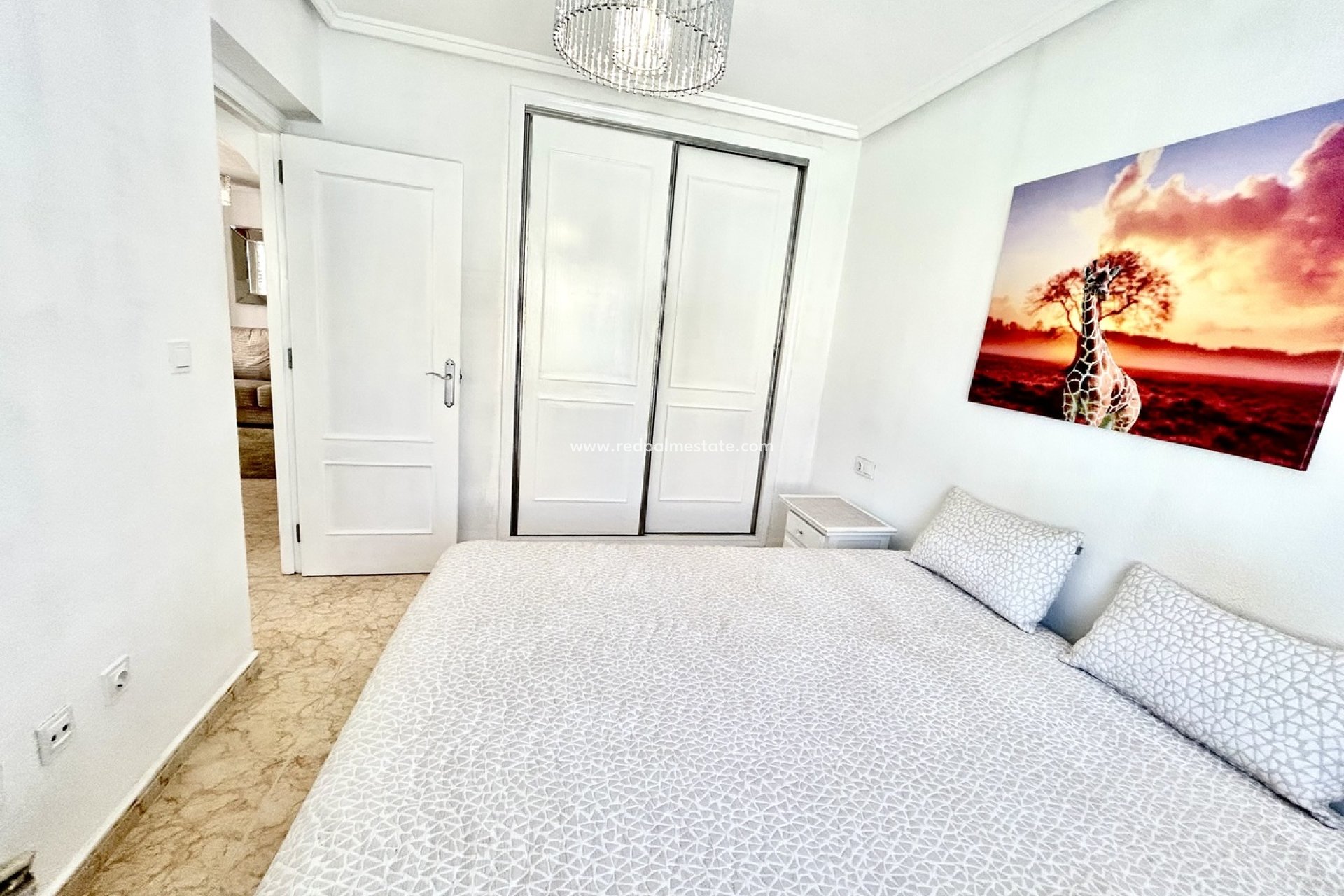 Återförsäljning - Radhus -
Torrevieja - Punta prima