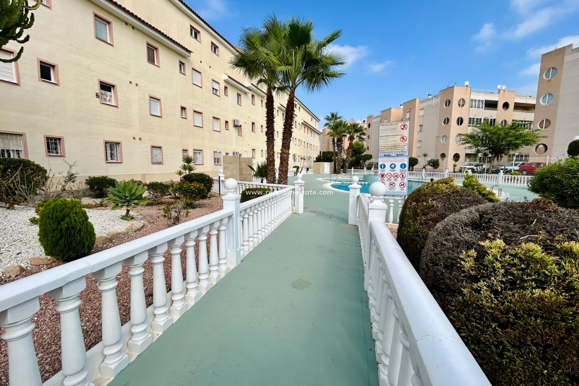 Återförsäljning - Radhus -
Torrevieja - San Luis