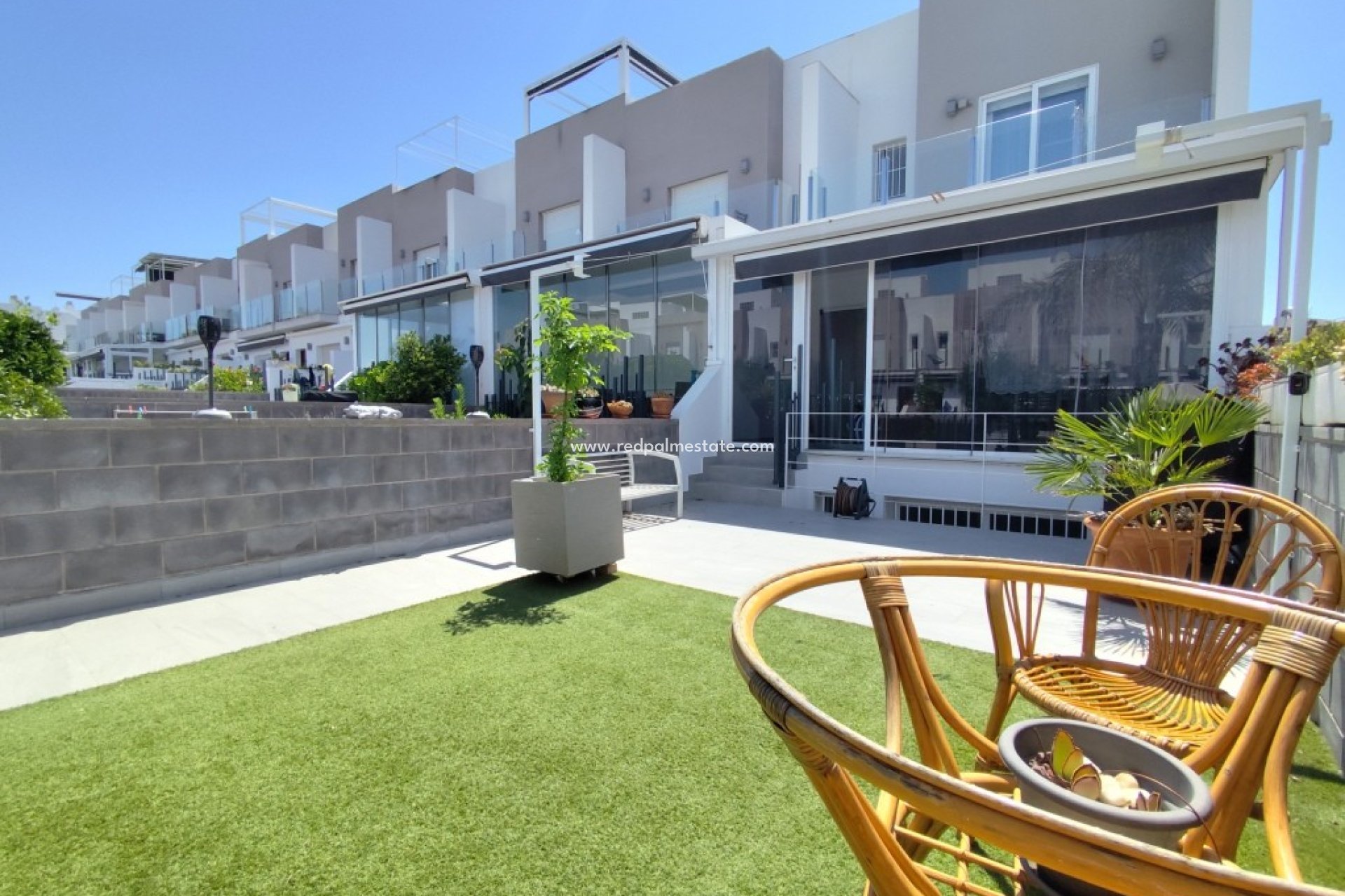 Återförsäljning - Radhus -
Torrevieja