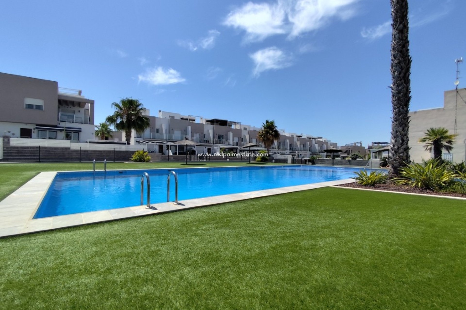 Återförsäljning - Radhus -
Torrevieja