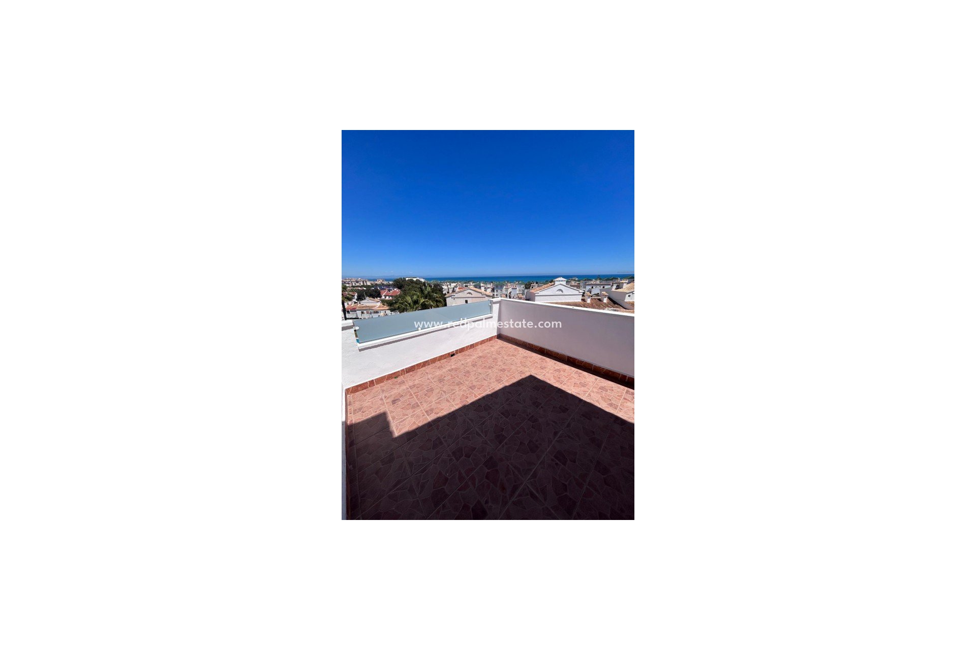 Återförsäljning - Radhus -
Torrevieja