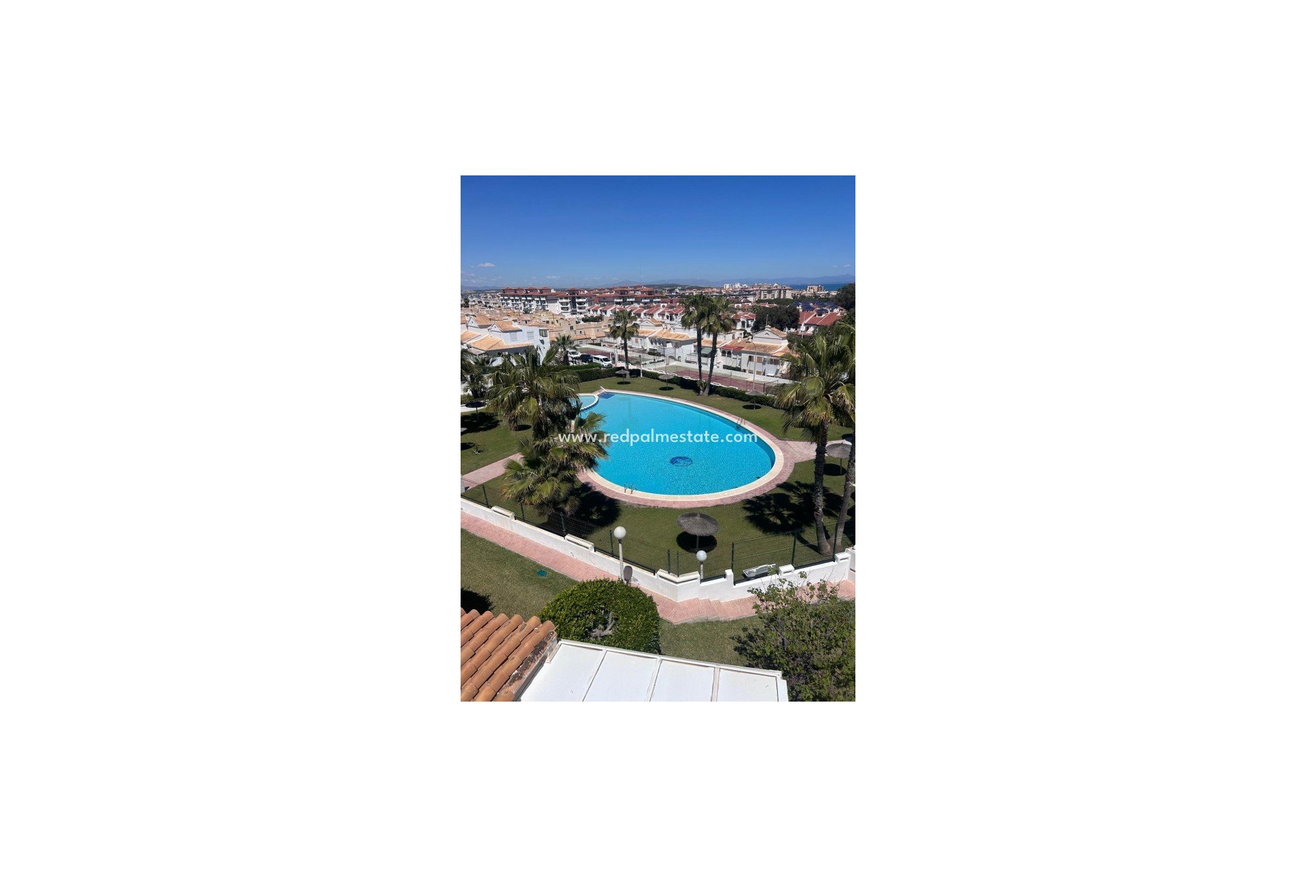 Återförsäljning - Radhus -
Torrevieja