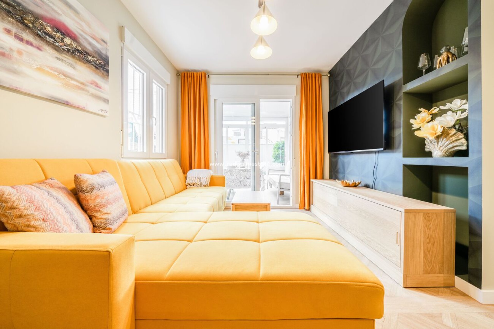 Återförsäljning - Radhus -
Torrevieja