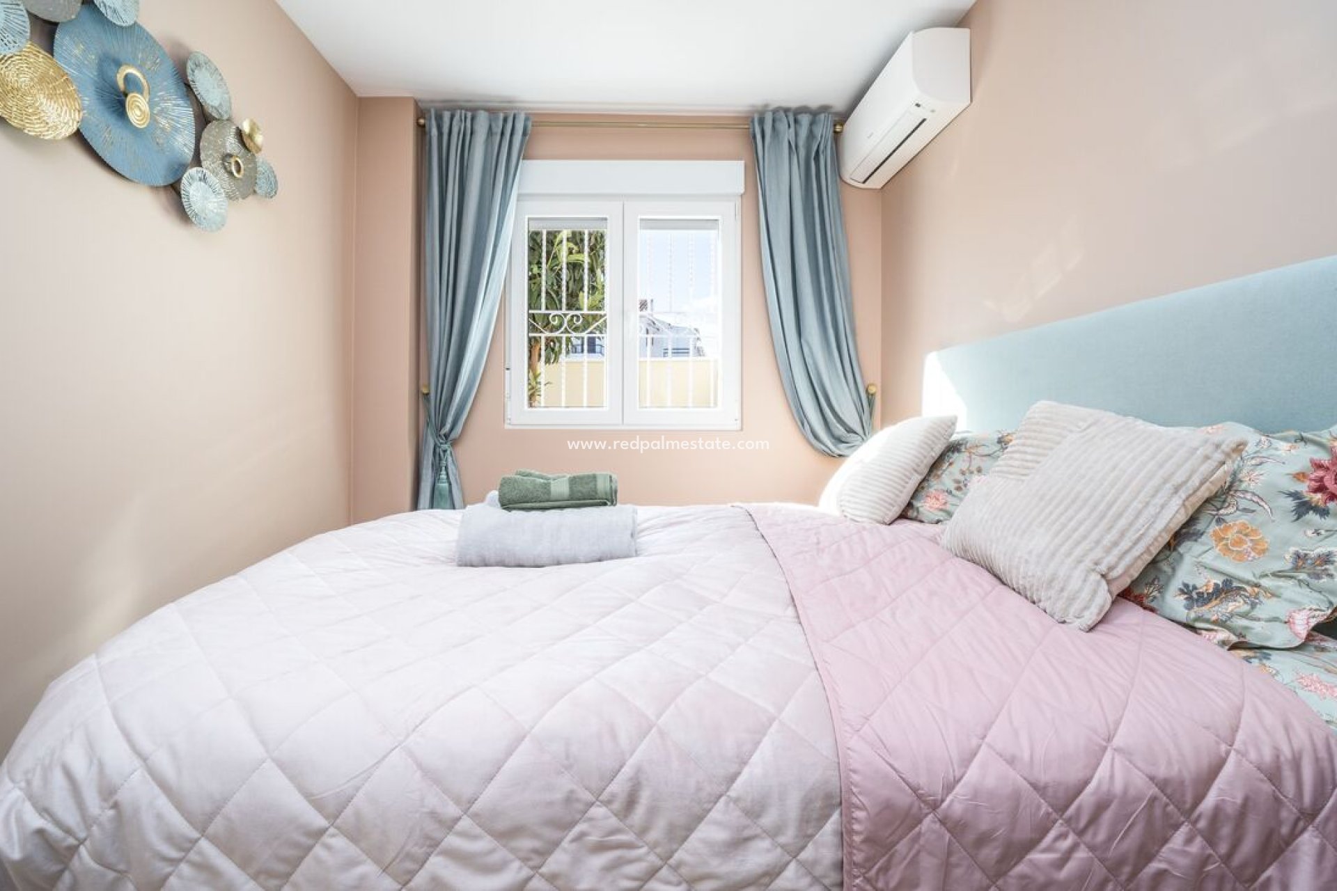 Återförsäljning - Radhus -
Torrevieja